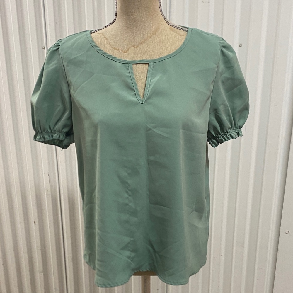 SHEIN Mint Green Puff Sleeve Keyhole Blouse